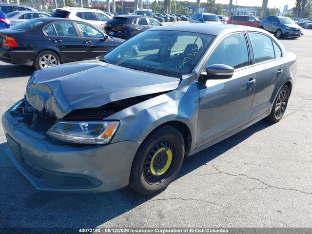 40073150 :رقم المزاد ، 3VWDK7AJ0EM358437 vin ، 2014 Volkswagen Jetta مزاد بيع