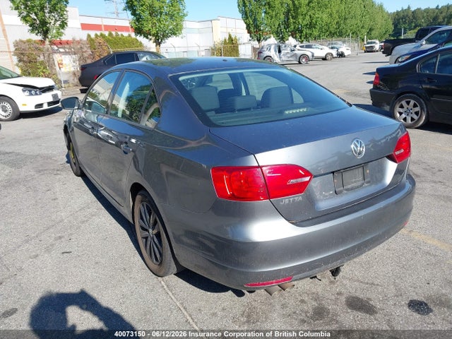 40073150 :رقم المزاد ، 3VWDK7AJ0EM358437 vin ، 2014 Volkswagen Jetta مزاد بيع