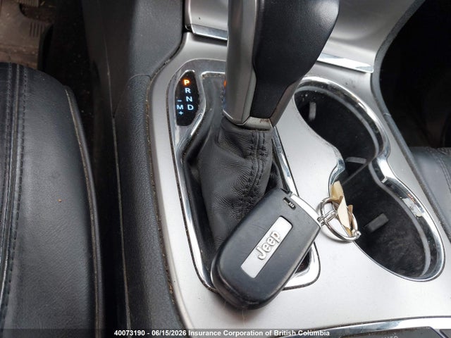 40073190 :رقم المزاد ، 1C4RJFCM8JC432485 vin ، 2018 Jeep Grand Cherokee Overland مزاد بيع