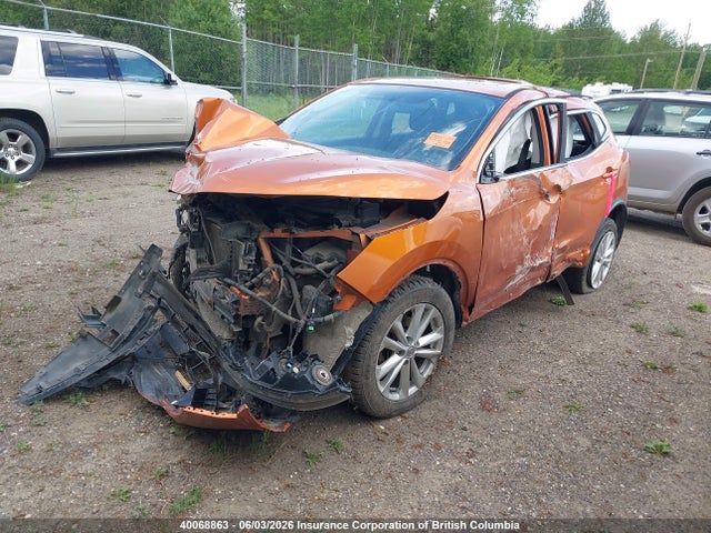 40068863 :رقم المزاد ، JN1BJ1CR7JW280121 vin ، 2018 Nissan Qashqai S/sl/sv مزاد بيع