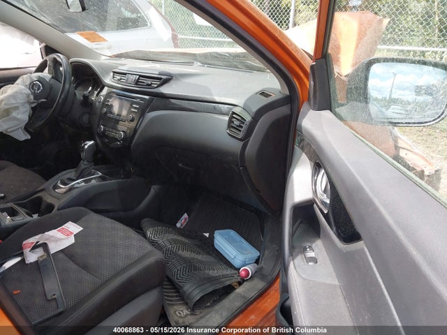 40068863 :رقم المزاد ، JN1BJ1CR7JW280121 vin ، 2018 Nissan Qashqai S/sl/sv مزاد بيع
