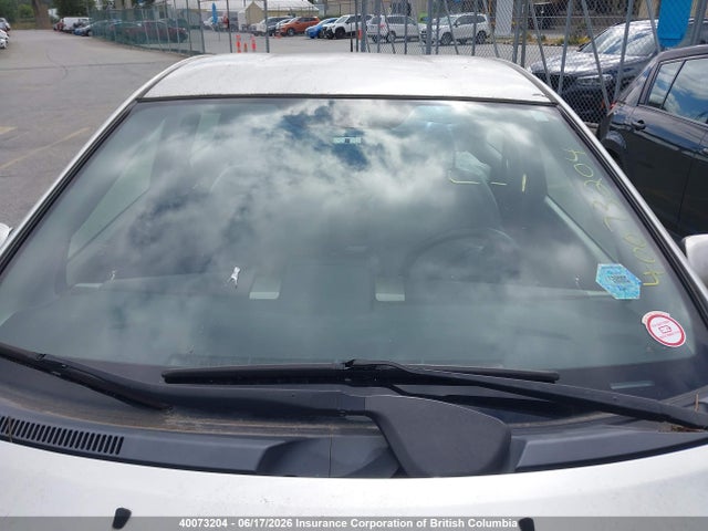 2005 Toyota Prius მანქანა იყიდება აუქციონზე, vin: JTDKB22U250117648, აუქციონის ნომერი: 40073204
