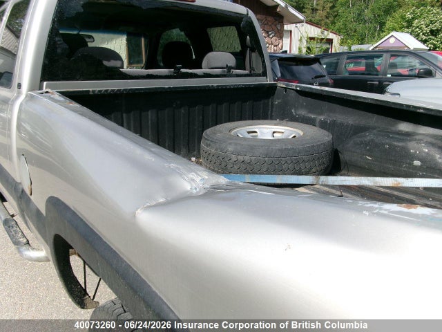 2005 Chevrolet Silverado 2500hd Ls/lt მანქანა იყიდება აუქციონზე, vin: 1GCHK29265E206561, აუქციონის ნომერი: 40073260