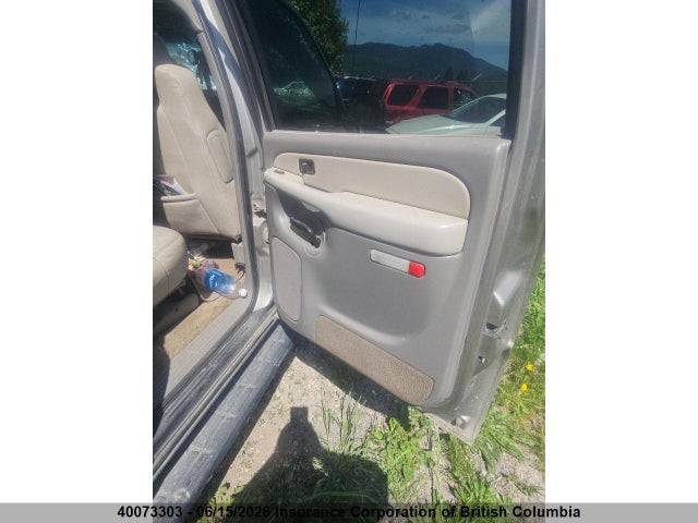 40073303 :رقم المزاد ، 1GNFK16Z72J118972 vin ، 2002 Chevrolet Suburban 1500 Bph Pkg./ls/lt مزاد بيع