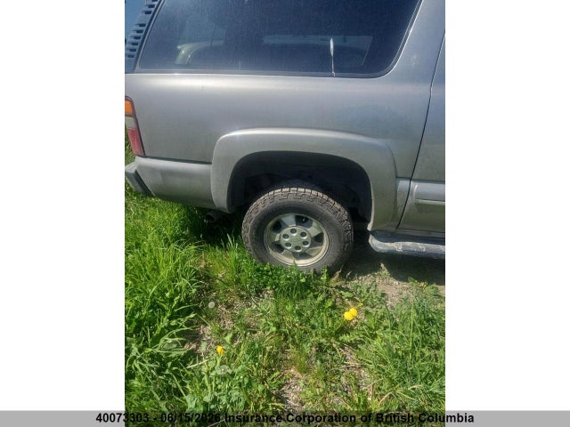 40073303 :رقم المزاد ، 1GNFK16Z72J118972 vin ، 2002 Chevrolet Suburban 1500 Bph Pkg./ls/lt مزاد بيع