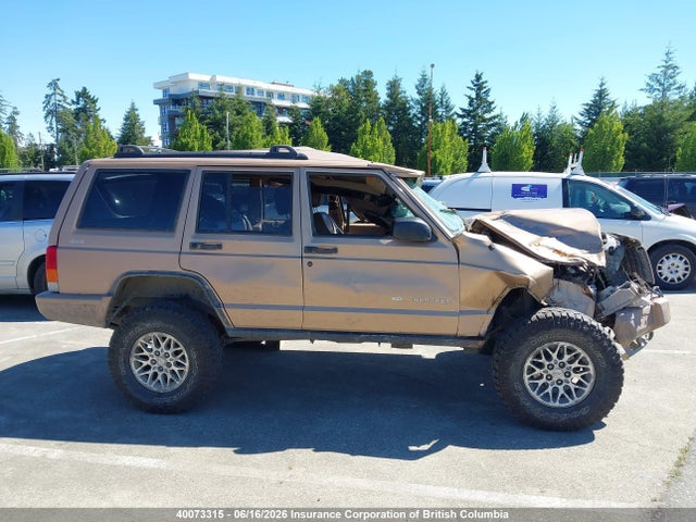 Продажа на аукционе авто 1999 Jeep Cherokee Limited, vin: 1J4FF78S2XL617264, номер лота: 40073315