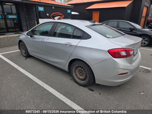 2018 Chevrolet Cruze მანქანა იყიდება აუქციონზე, vin: 1G1BC5SM7J7231881, აუქციონის ნომერი: 40073345