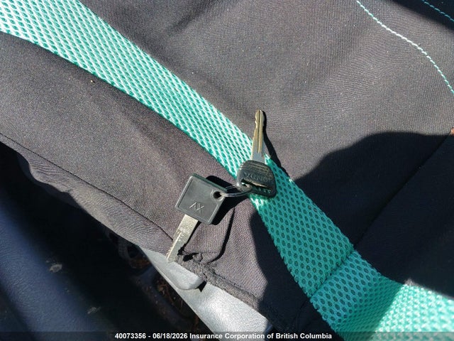 Продаж на аукціоні авто 2000 Honda Civic, vin: 2HGEJ6431YH003525, номер лоту: 40073356