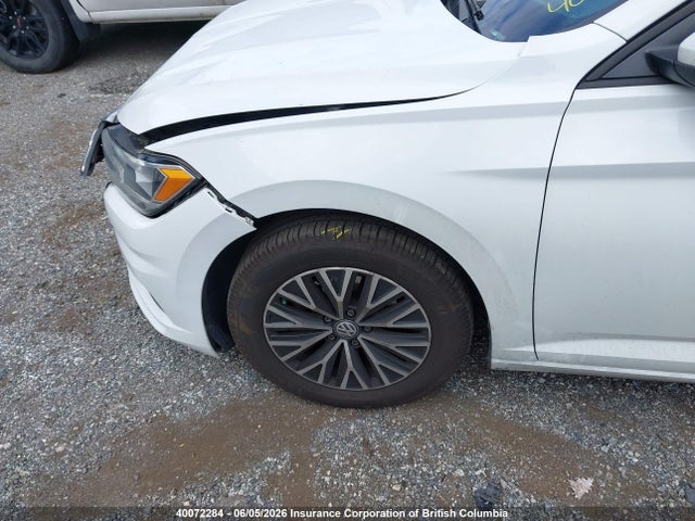 3VWE57BU2MM061446 Volkswagen JETTA SEL