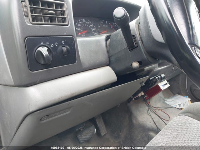 Продаж на аукціоні авто 2002 Ford F250 Super Duty, vin: 1FTNX21F42EA62443, номер лоту: 40068102