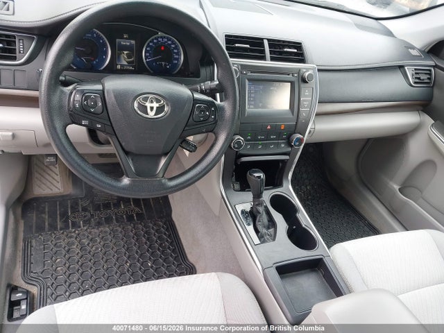 40071480 :رقم المزاد ، 4T1BF1FK2GU138269 vin ، 2016 Toyota Camry Le/xle/se/xse مزاد بيع