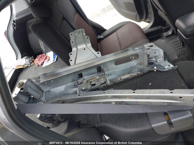 40073413 :رقم المزاد ، JA4AJ3AU9JZ602035 vin ، 2018 Mitsubishi Rvr مزاد بيع