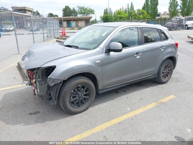 40073413 :رقم المزاد ، JA4AJ3AU9JZ602035 vin ، 2018 Mitsubishi Rvr مزاد بيع