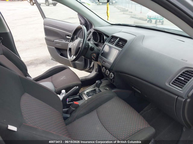 40073413 :رقم المزاد ، JA4AJ3AU9JZ602035 vin ، 2018 Mitsubishi Rvr مزاد بيع