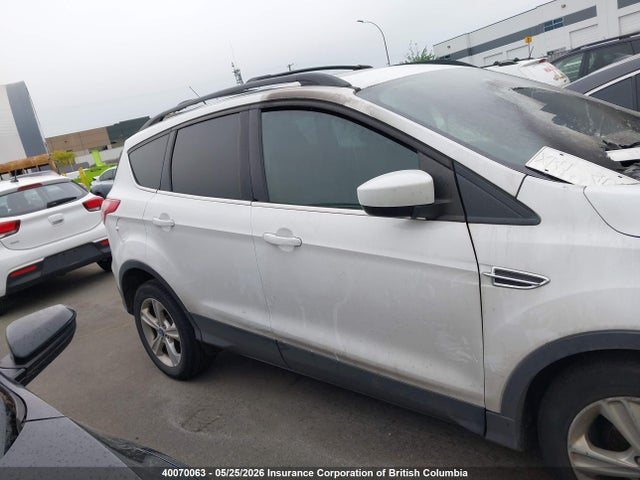 40070063 :رقم المزاد ، 1FMCU0GXXDUD05634 vin ، 2013 Ford Escape Se مزاد بيع