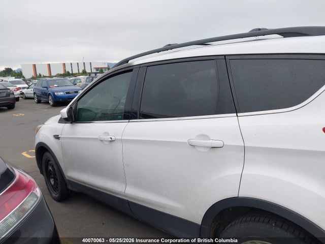 40070063 :رقم المزاد ، 1FMCU0GXXDUD05634 vin ، 2013 Ford Escape Se مزاد بيع