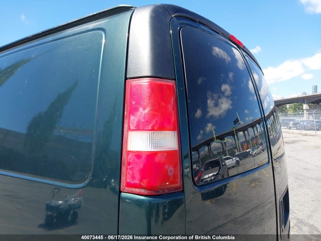 40073445 :رقم المزاد ، 1GCGG25VX41150398 vin ، 2004 Chevrolet Express مزاد بيع