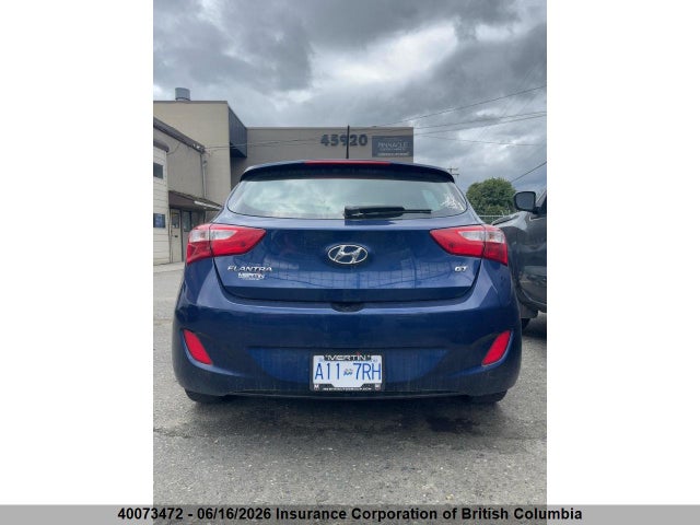 2013 Hyundai Elantra Gt მანქანა იყიდება აუქციონზე, vin: KMHD35LE2DU038515, აუქციონის ნომერი: 40073472