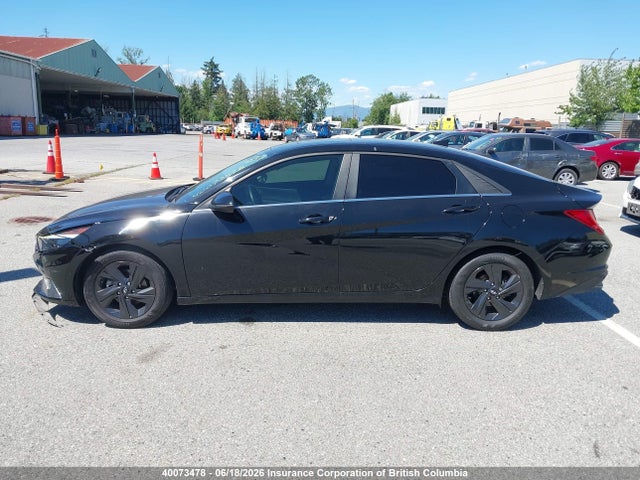 2021 Hyundai Elantra Limited მანქანა იყიდება აუქციონზე, vin: KMHLN4AJ7MU004277, აუქციონის ნომერი: 40073478