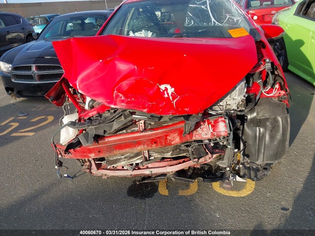 Toyota PRIUS C 2015 JTDKDTB31F1097945 Image 13