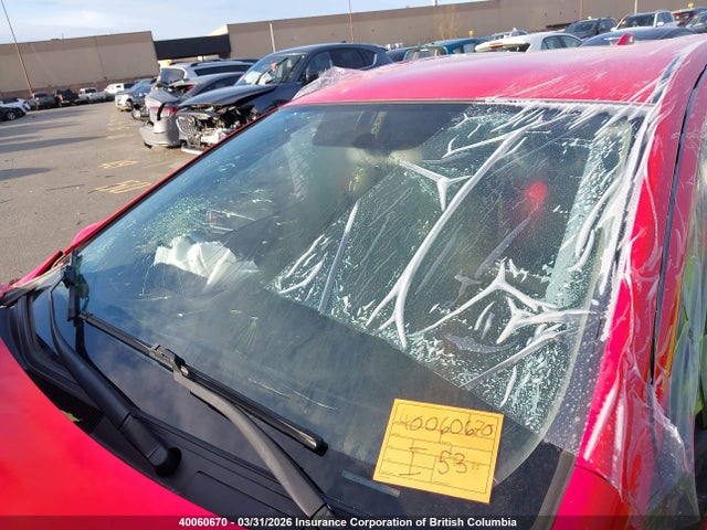 40060670 :رقم المزاد ، JTDKDTB31F1097945 vin ، 2015 Toyota Prius C مزاد بيع