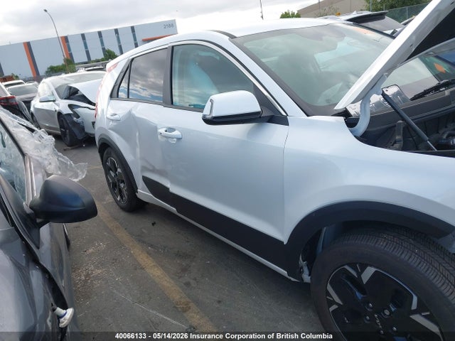 2026 Kia Niro Wind მანქანა იყიდება აუქციონზე, vin: KNDCP3L18T5146359, აუქციონის ნომერი: 40066133