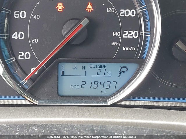 2T3DFREV5FW338586 Toyota RAV4