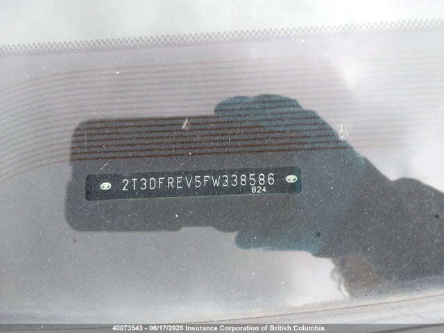 2T3DFREV5FW338586 Toyota RAV4