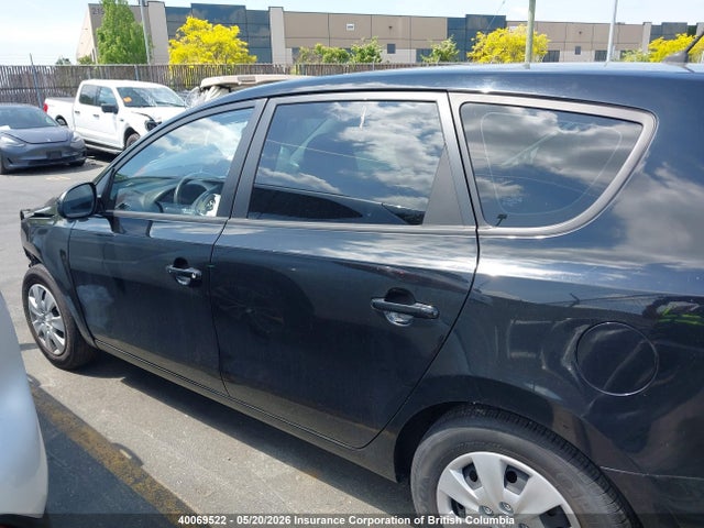 40069522 :رقم المزاد ، KMHDB8AEXAU084516 vin ، 2010 Hyundai Elantra Touring Gls مزاد بيع
