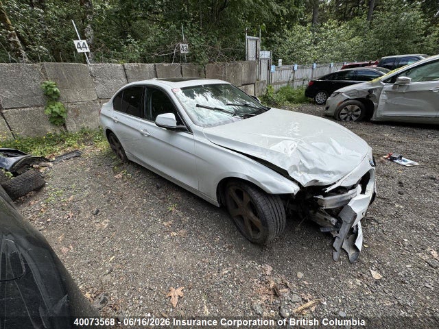 2013 Bmw 328i მანქანა იყიდება აუქციონზე, vin: WBA3B3C5XDF537541, აუქციონის ნომერი: 40073568