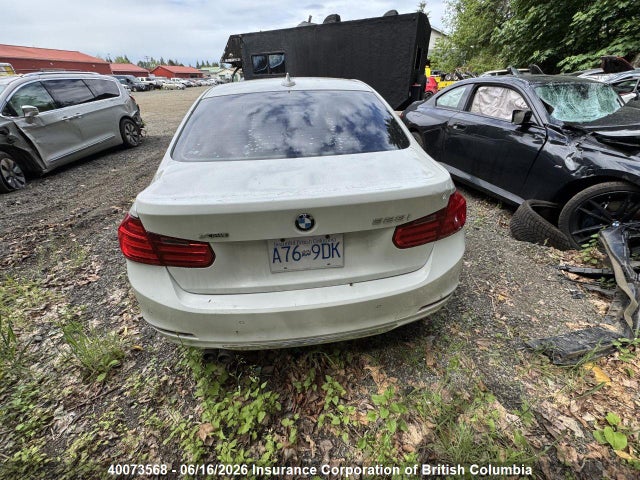 2013 Bmw 328i მანქანა იყიდება აუქციონზე, vin: WBA3B3C5XDF537541, აუქციონის ნომერი: 40073568