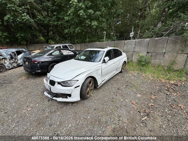 2013 Bmw 328i მანქანა იყიდება აუქციონზე, vin: WBA3B3C5XDF537541, აუქციონის ნომერი: 40073568