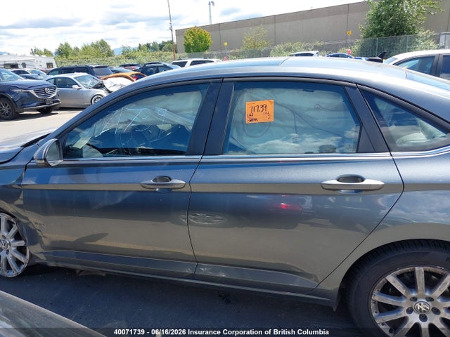 3VWG57BU1MM050608 Volkswagen Jetta Sel Premium