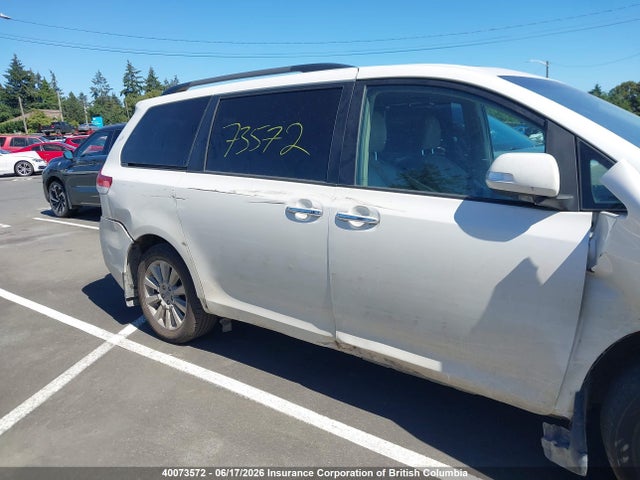 5TDDK3DC0ES083340 Toyota Sienna Xle/limited