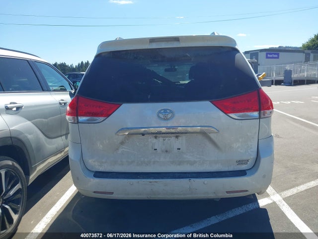 5TDDK3DC0ES083340 Toyota Sienna Xle/limited