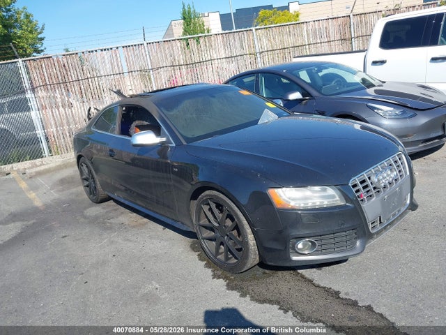 40070884 :رقم المزاد ، WAUCVBFR9CA000946 vin ، 2012 Audi S5 Premium Plus مزاد بيع
