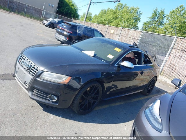 2012 Audi S5 Premium Plus მანქანა იყიდება აუქციონზე, vin: WAUCVBFR9CA000946, აუქციონის ნომერი: 40070884
