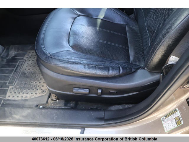 2012 Hyundai Tucson Gls/limited მანქანა იყიდება აუქციონზე, vin: KM8JUCAC6CU370526, აუქციონის ნომერი: 40073612