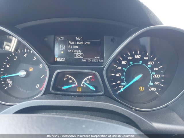 Продаж на аукціоні авто 2015 Ford Escape Se, vin: 1FMCU9G93FUC29621, номер лоту: 40073616