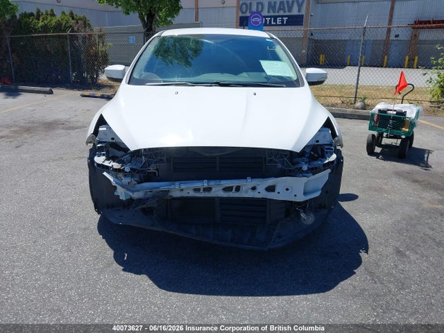 Ford Focus 2015 1FADP3K21FL377611 Image 6