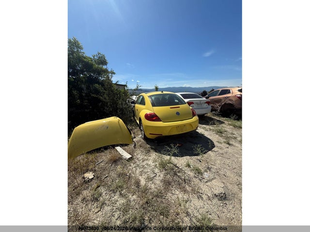 3VWJ07AT8FM648811 Volkswagen The Beetle 1.8 Tsi Comfortline/1.8 Tsi Trendline