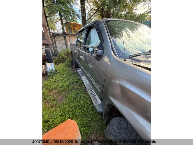 Aukcja sprzedaży 2014 Gmc Sierra 3500hd Denali, vin: 1GT426E88EF114880, numer aukcji: 40073640