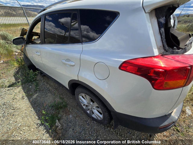 2T3DFREV7EW137237 Toyota RAV4
