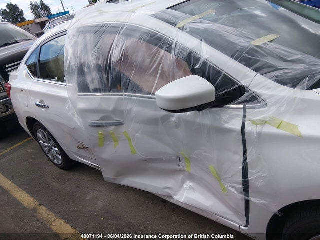 Продаж на аукціоні авто 2018 Nissan Sentra S/sv/sr/sl, vin: 3N1AB7AP9JY274665, номер лоту: 40071194