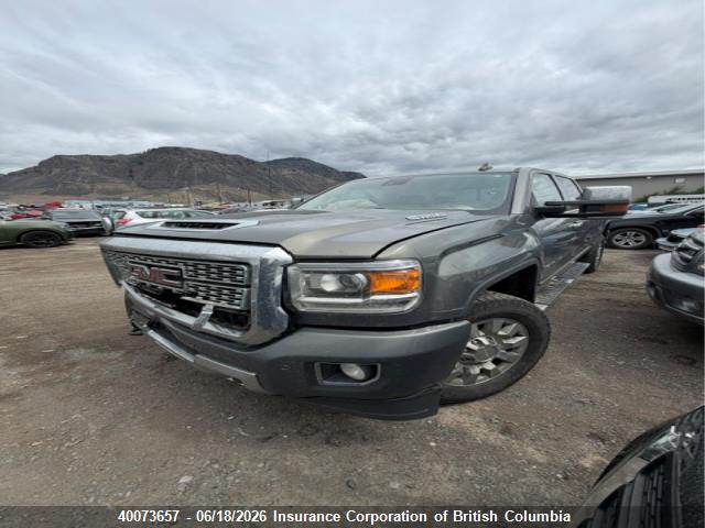 2018 Gmc Sierra K2500 Denali მანქანა იყიდება აუქციონზე, vin: 1GT12UEY4JF146890, აუქციონის ნომერი: 40073657