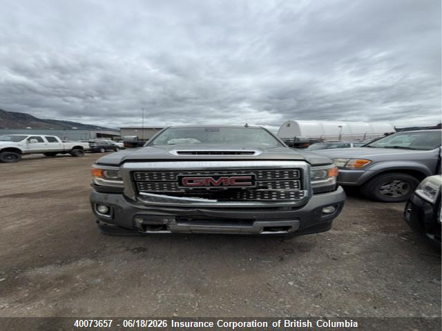 2018 Gmc Sierra K2500 Denali მანქანა იყიდება აუქციონზე, vin: 1GT12UEY4JF146890, აუქციონის ნომერი: 40073657