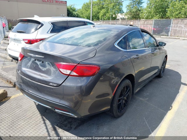 Chrysler 200 2015 1C3CCCAG4FN740507 Image 4