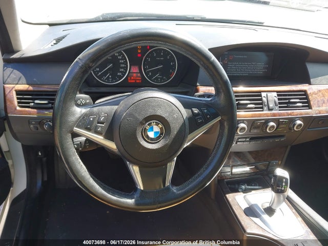 Продажа на аукционе авто 2010 Bmw 528i, vin: WBANV1C5XAC443452, номер лота: 40073698