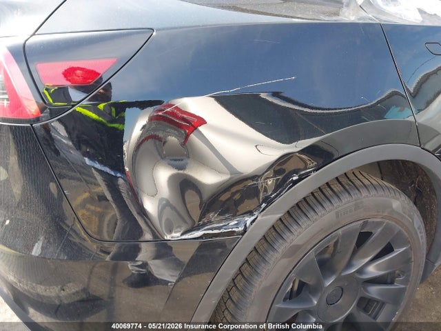 Tesla Model Y 2023 7SAYGAEE1PF591656 Image 12