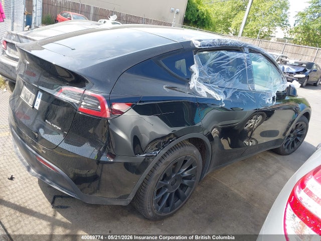 Tesla Model Y 2023 7SAYGAEE1PF591656 Image 4